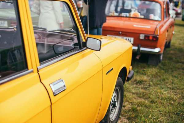 Welke rol speelt zelfexpressie in mode voor vrouwenwelzijn?